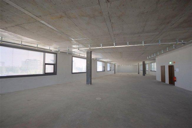 SEHEN SIE IHRE AKTIVITÄTEN WEIT VORAUS - Geschäftsfläche 1.020 m² – 3. Etage des Atrium Park – Horizon - Meyrin