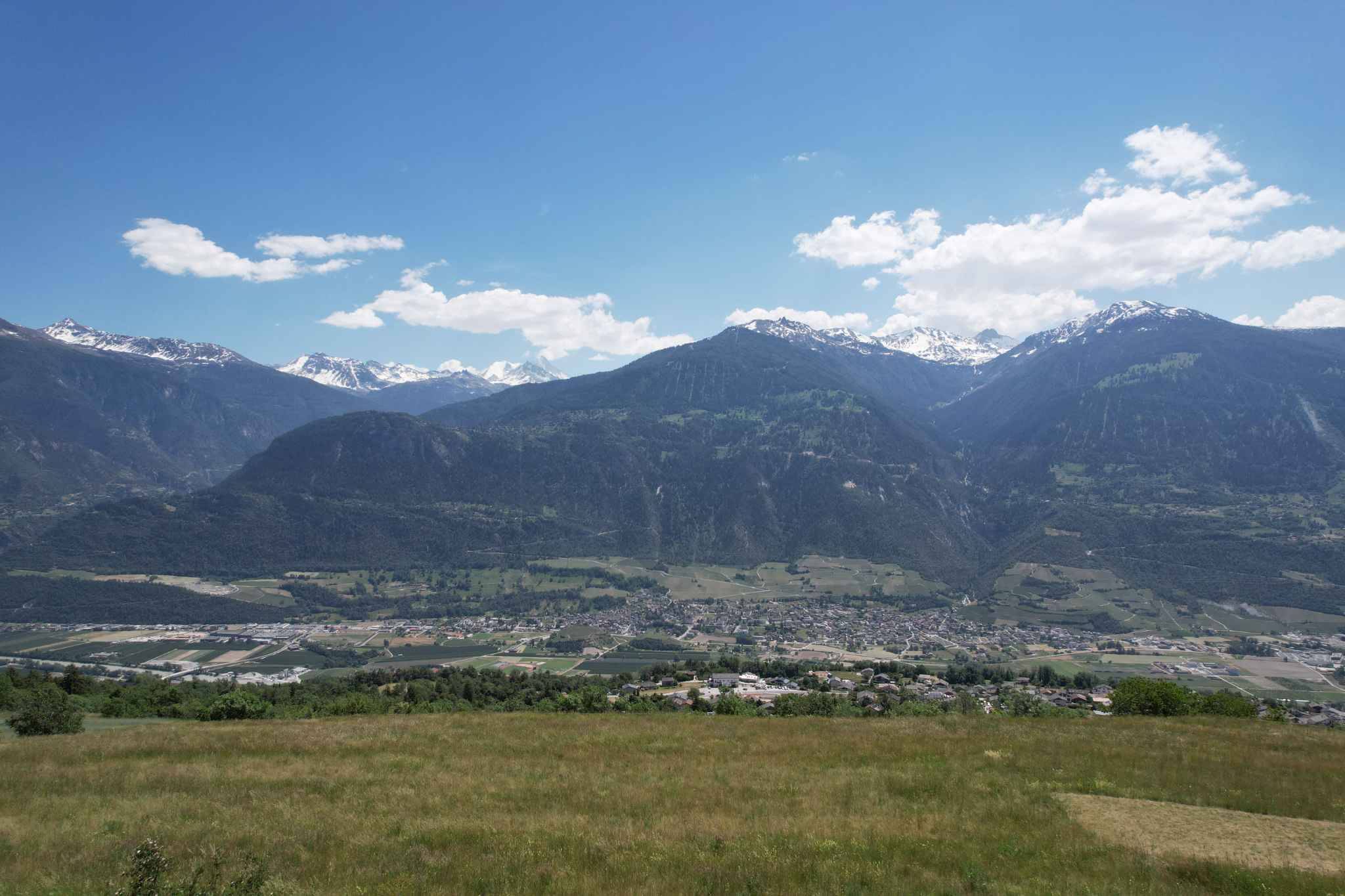 Splendide villa individuelle avec vue panoramique et dépendance