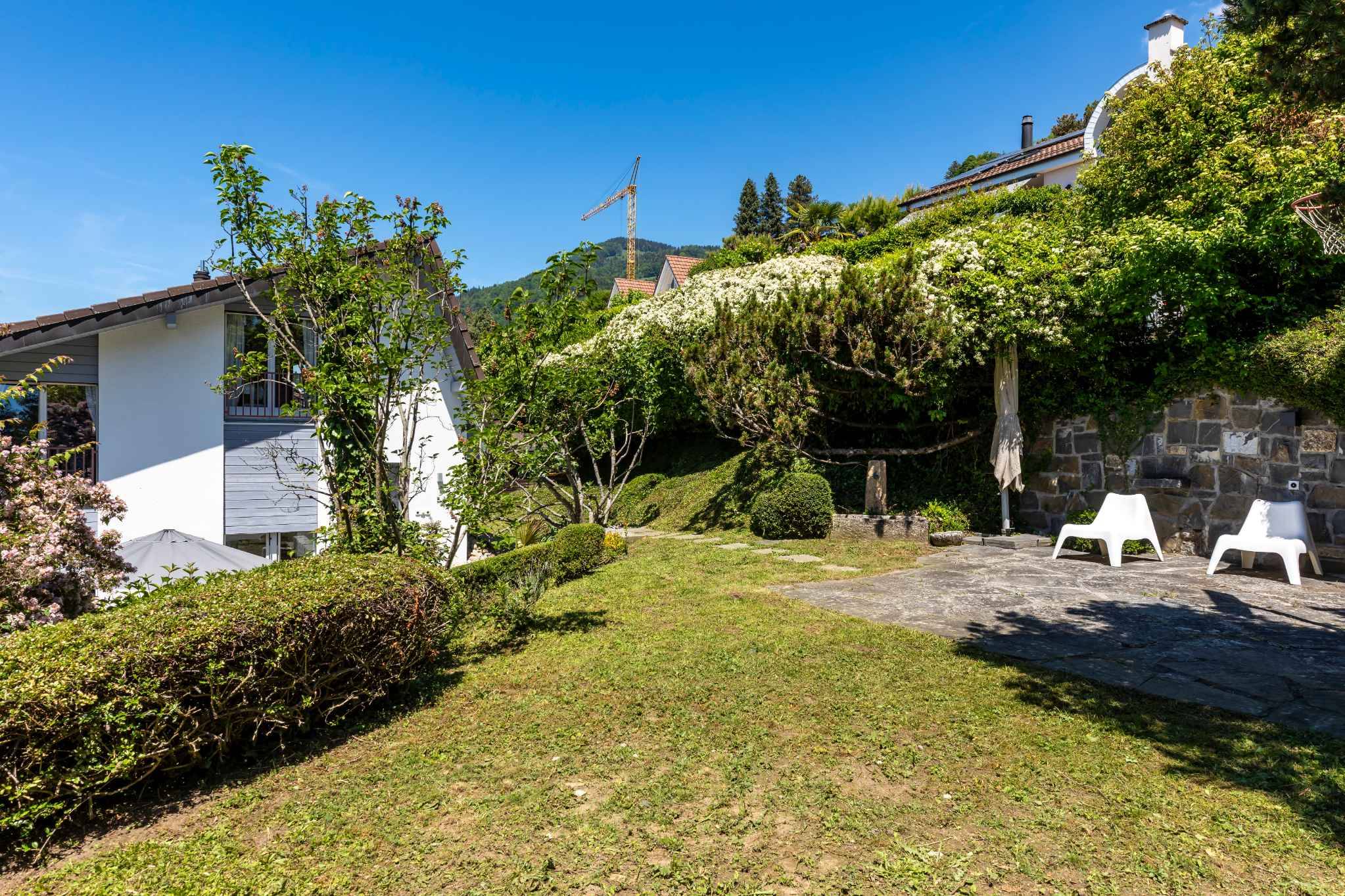 Villa individuelle de 6,5 pièces avec vue sur le lac Léman