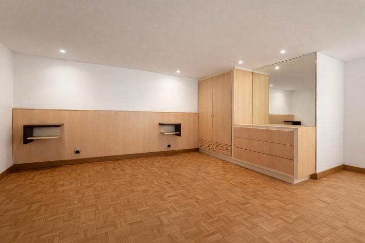 MP9mw_chambre-avec-mezzanine-3-nice-bd-victor-hugo-appartement-1773220512.jpg