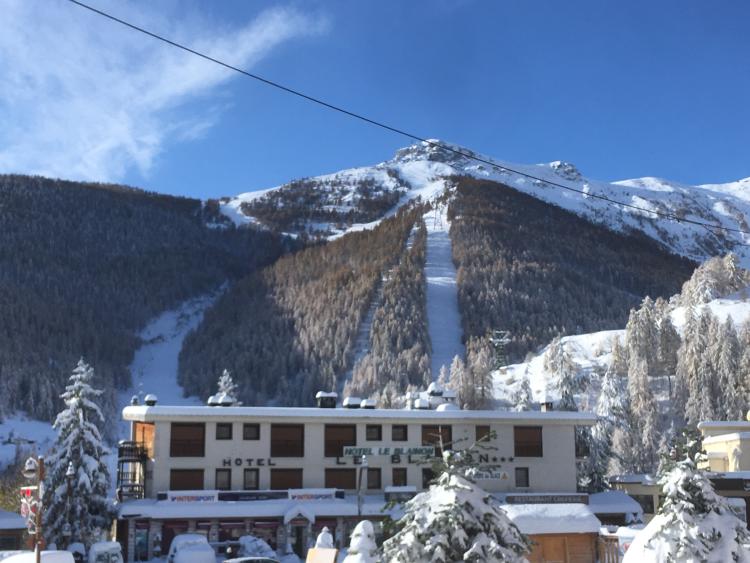 Nk7Oc_the-spot-piste-1694594827.jpg