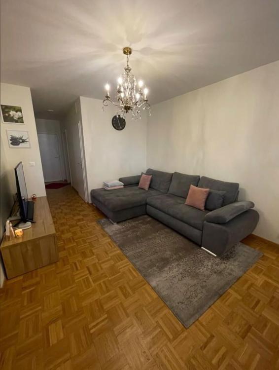 Appartement de 4 pièces à Meyrin.