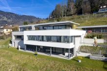 Splendide appartement de 4.5 pièces avec une vue imprenable sur le lac