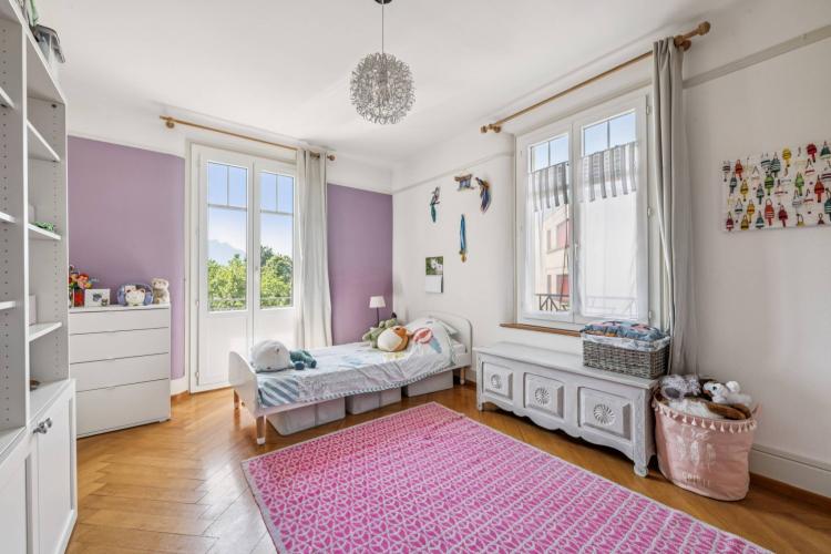 Villa de maître 13 pièces avec appartement indépendant, vue lac et montagnes