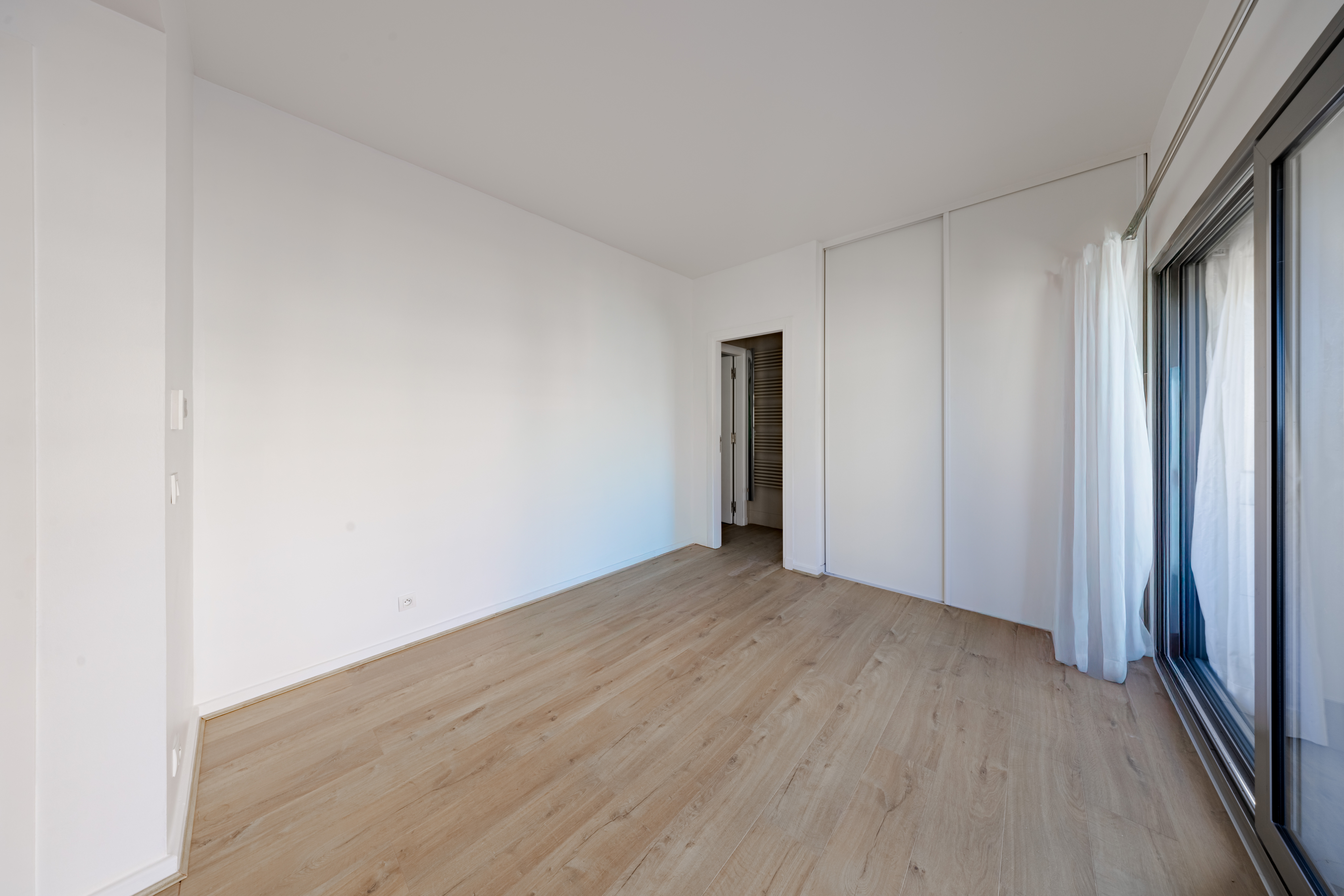 OYLQ6_jeremyjakubo-074a8714-hdr-modifier-1762374513.jpg
