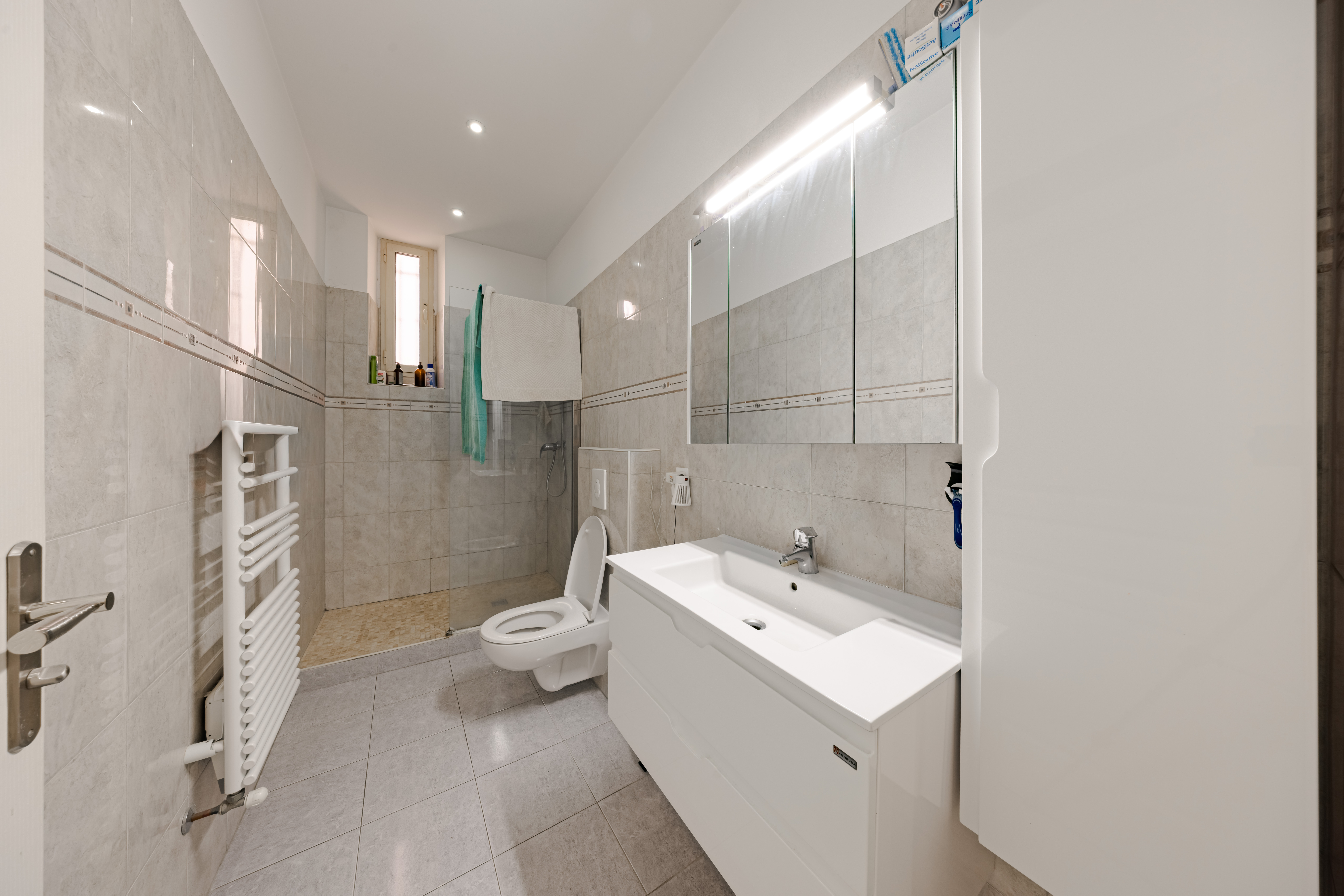BELLE OPPORTUNITE 3 PIECES PROCHE CENTRE