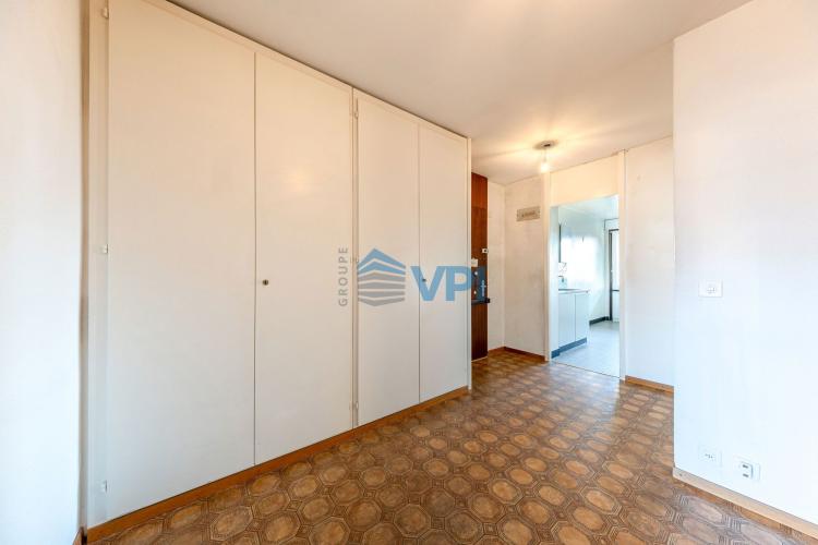BEL APPARTEMENT DE 4 PIÈCES AVEC LOGGIAS ET VUE SUR LE SALÈVE