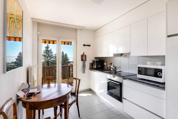 Appartement de 2,5 pièces situé dans un quartier calme et reposant ! 