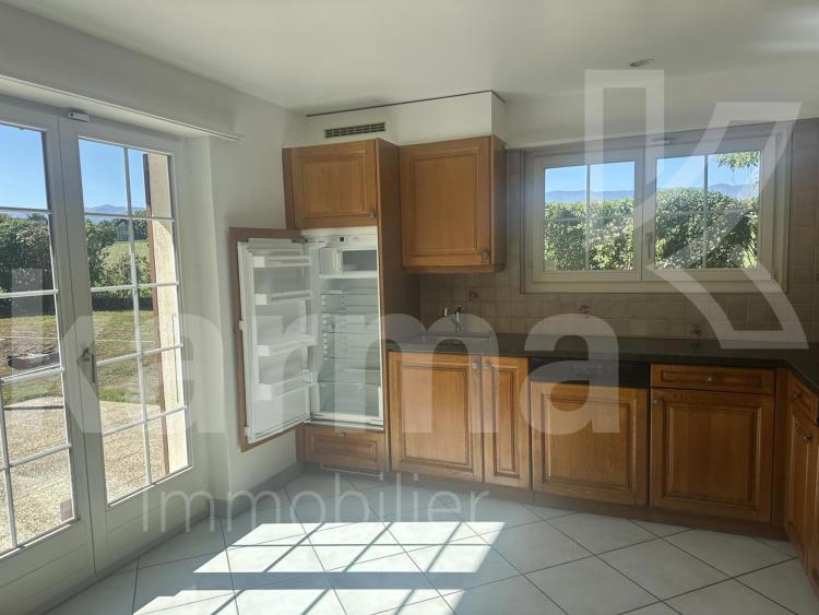 House for rent in Commugny, Switzerland