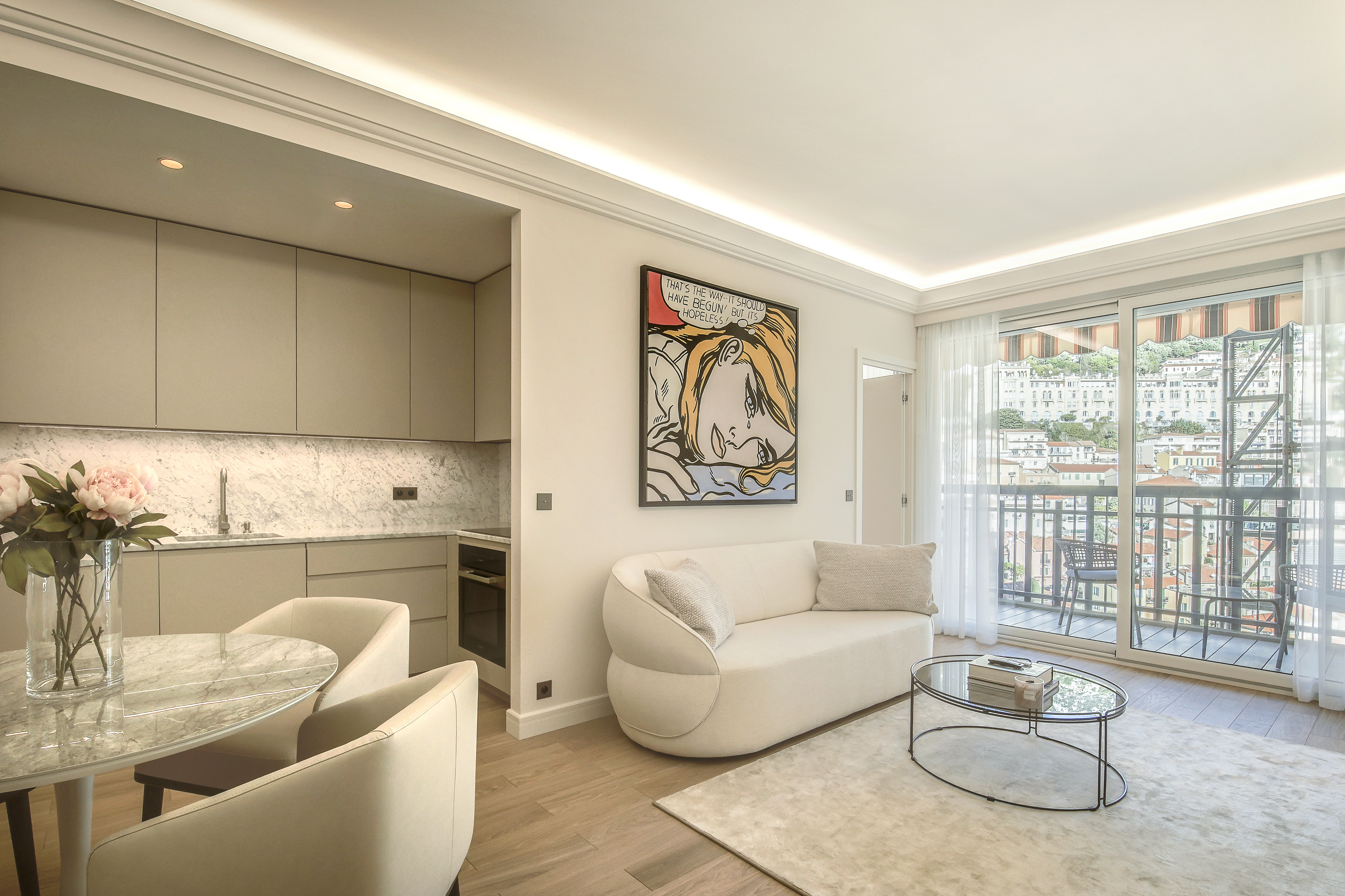 MONTE-CARLO - ENTIEREMENT RENOVE - 3P -MILLEFIORI