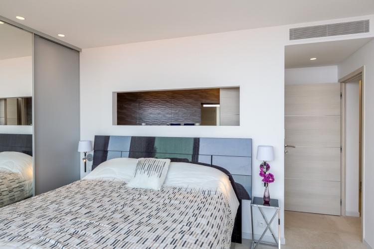 rk0eS_23-bedroom-4-1688121069.jpg