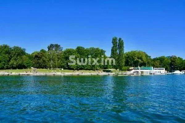 Charming Villa a few minutes walk from the Lake