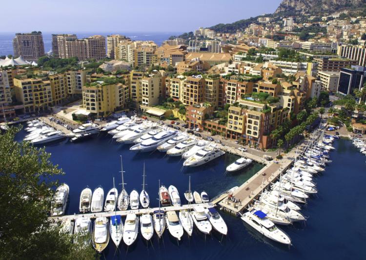 SrgZc_fontvieille-and-yachts-1777209779.jpg