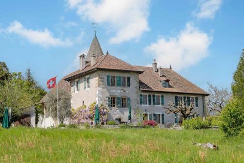 Une Opportunité Co Exclusive : Le Château De Bourdigny