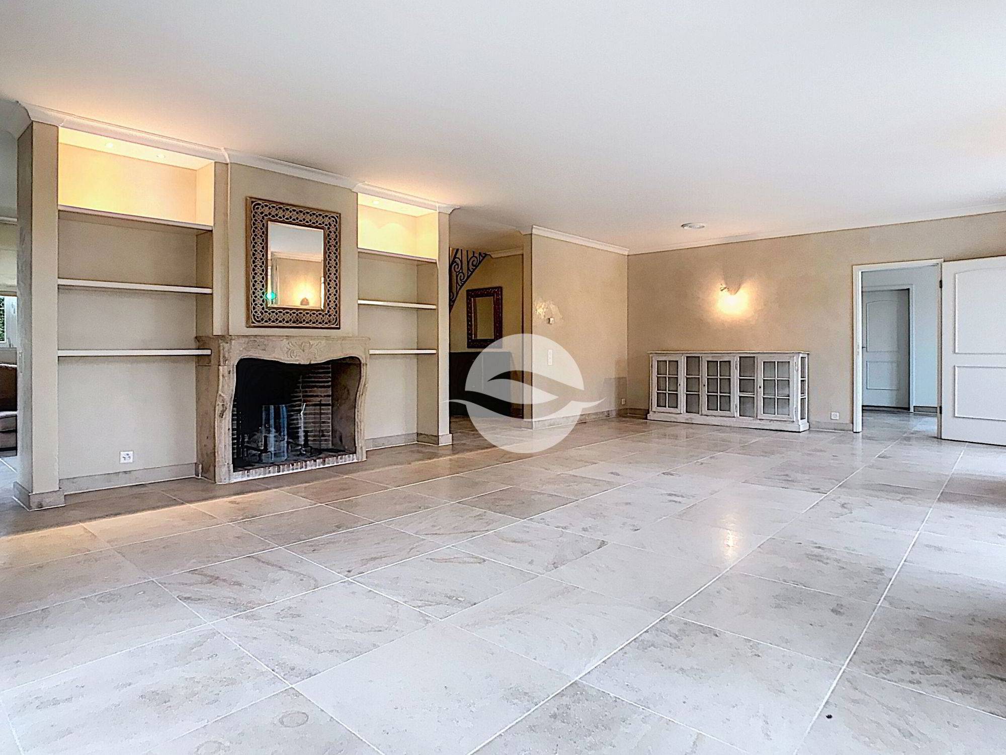 Magnifique villa individuelle avec 4 chambres et piscine