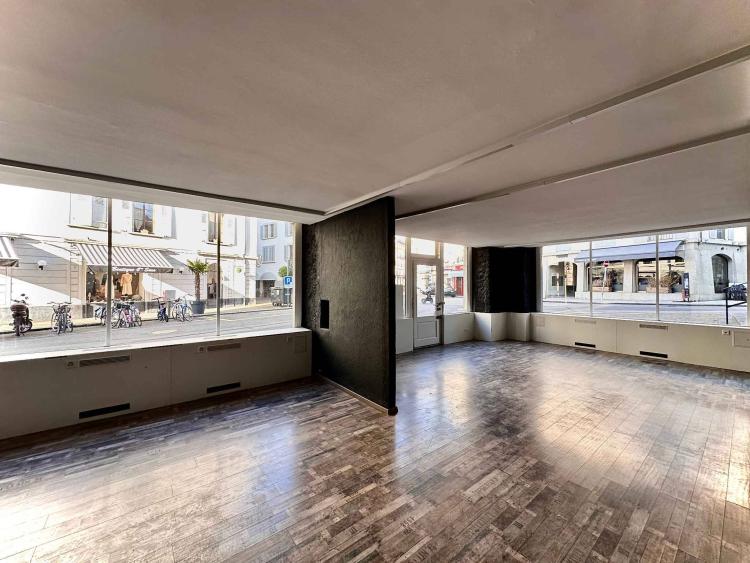 EXCLUSIF - Location Arcade Commerciale - Vevey