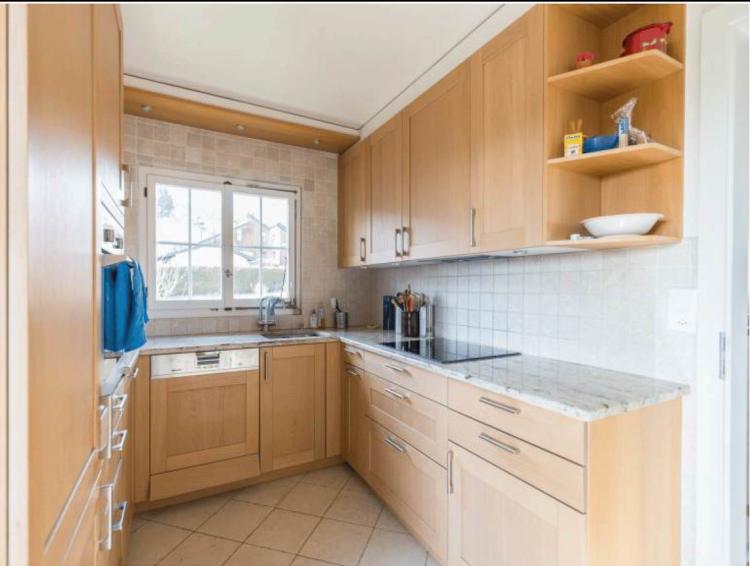 Charmantes Chalet mit 6 Zimmern in Arzier-Le Muids