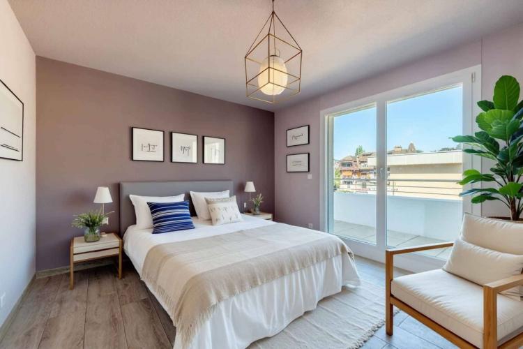 Attique de 4,5 pièces avec terrasse de 130 m² et vue sur le lac
