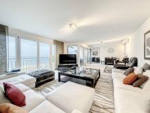 Au cœur de Montreux, appartement de 4.5 pièces offrant une vue imprenable sur le lac.