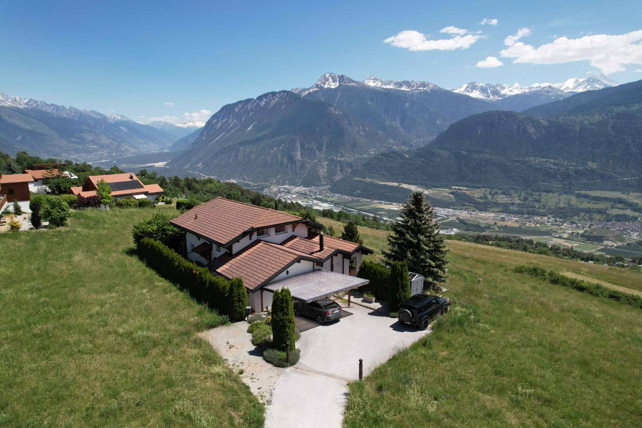 Splendide villa individuelle avec vue panoramique et dépendance