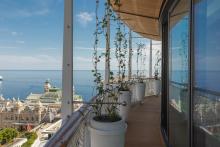 Duplex 6-pièces meublé dans la plus prestigieuse résidence de Monaco, le One Monte-Carlo