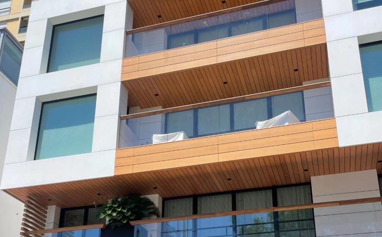 PORT HERCULE: bureau de 25m2 en location