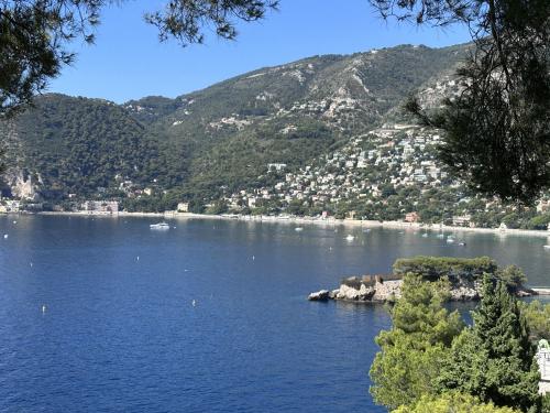 3 PIECES EZE SUR MER  - IMMEUBLE NEUF