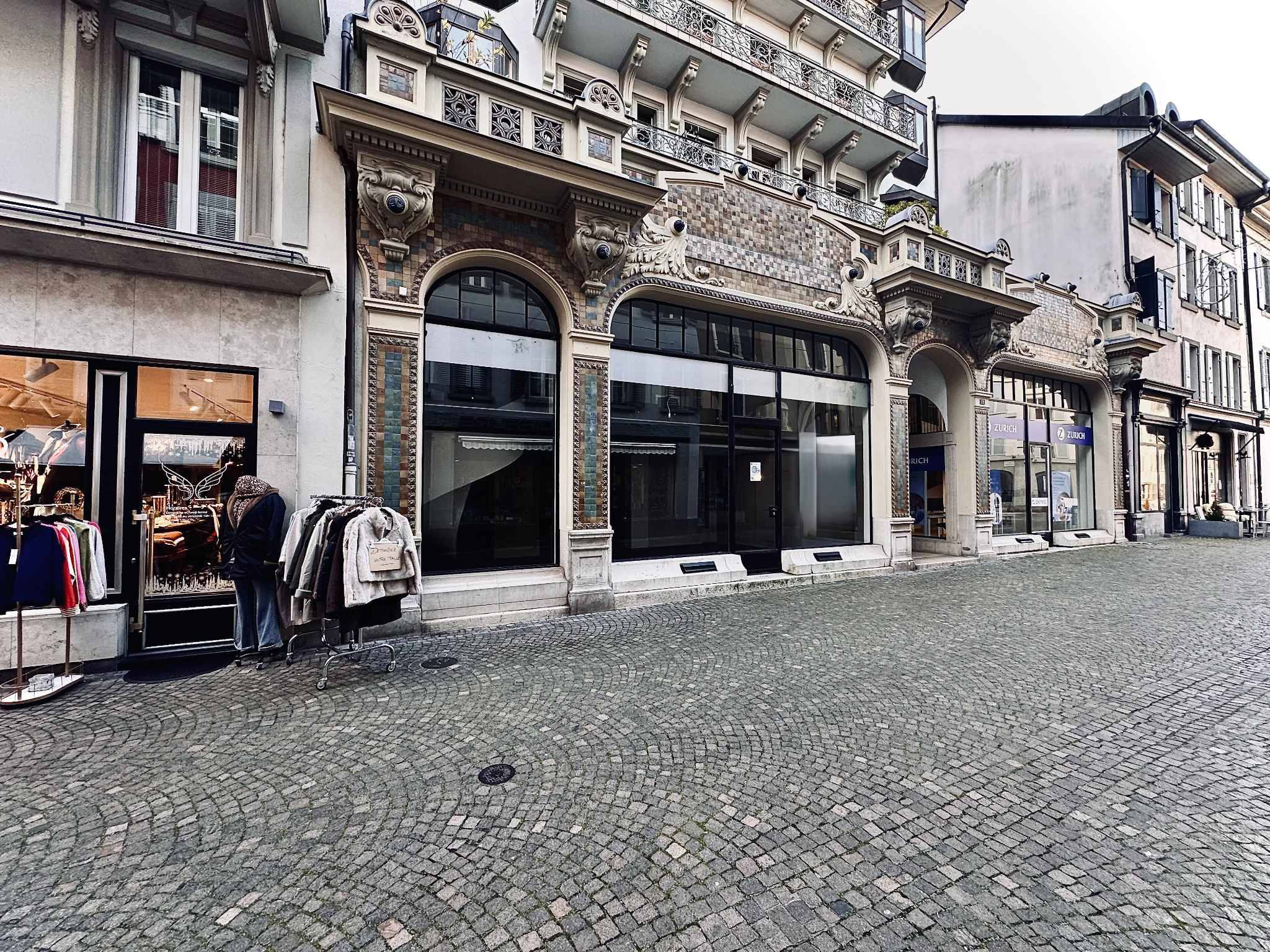 Arcade de165 m2 à louer au coeur de la vieille ville de Vevey