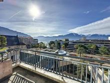 Spacieux appartement de 4.5 pièces avec vue, à 2 minutes à pied du lac